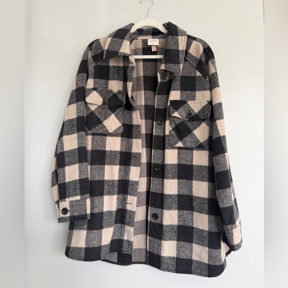 Knox Rose Jackets & Blazers - Knox Rose Black and Cream Checkered Shirt